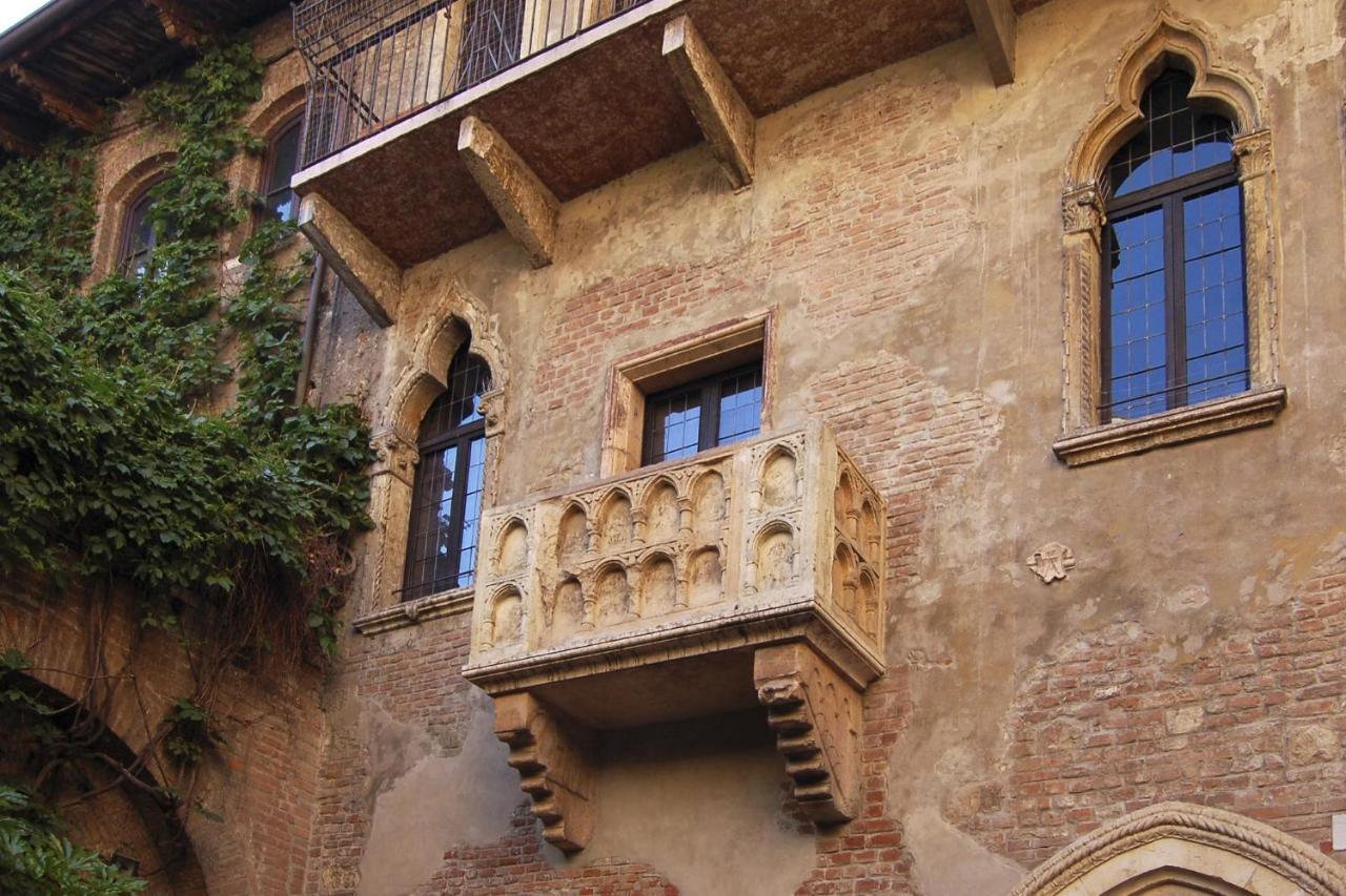 Vitti'S Home Verona 4 - Apartment Exterior photo